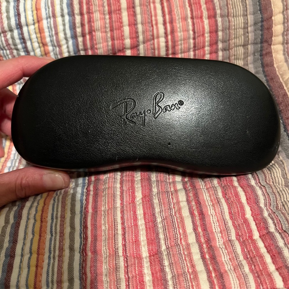 Ray‎ Ban Sunglasses Case Black Clamshell Hard Protective Eyeglasses